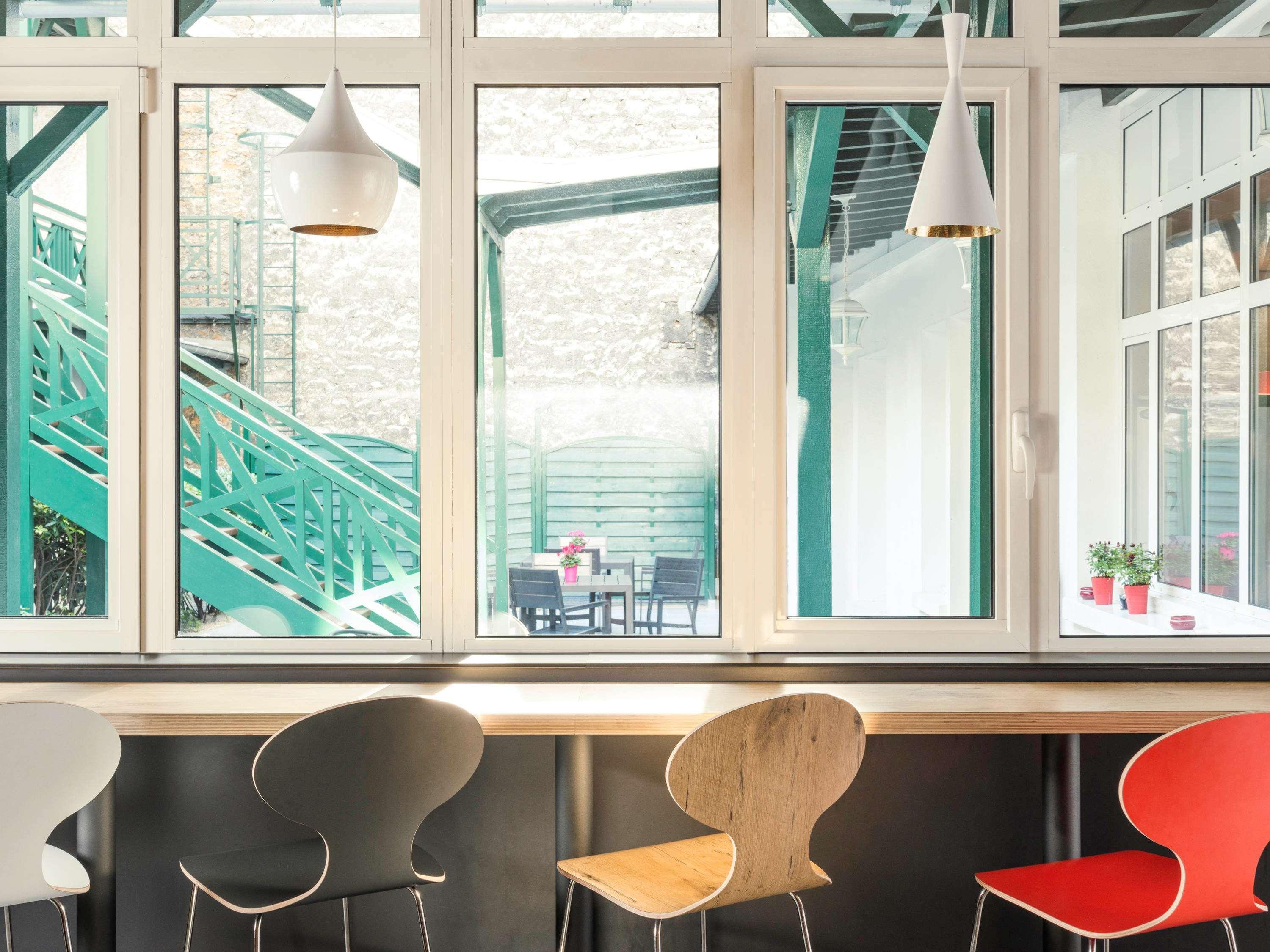Ibis Levallois Perret Esterno foto