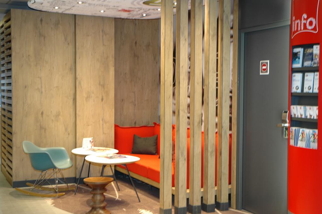 Ibis Levallois Perret Esterno foto