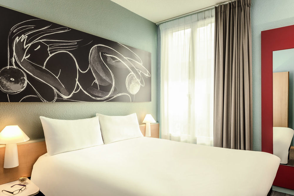 Ibis Levallois Perret Esterno foto