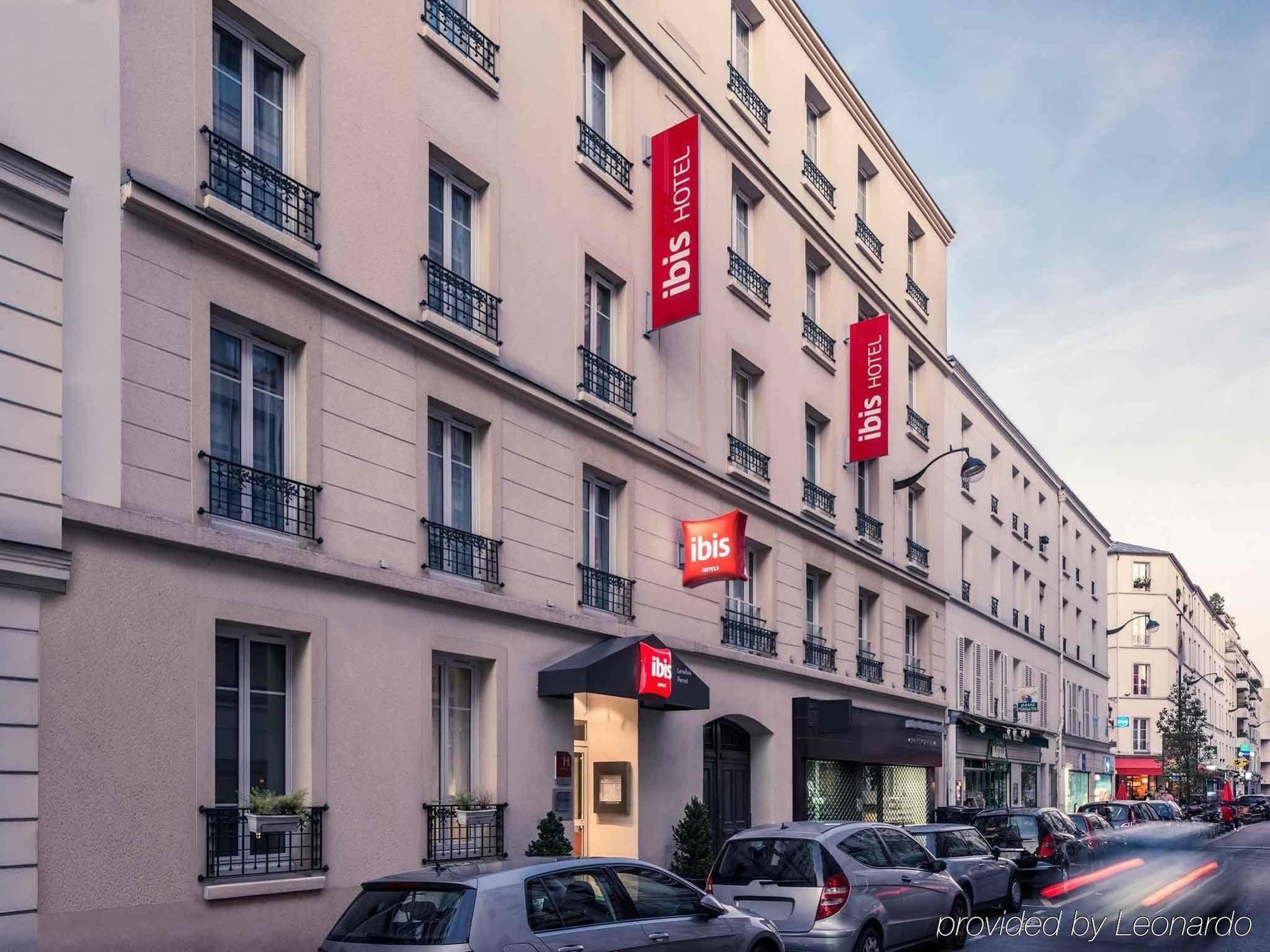 Ibis Levallois Perret Esterno foto