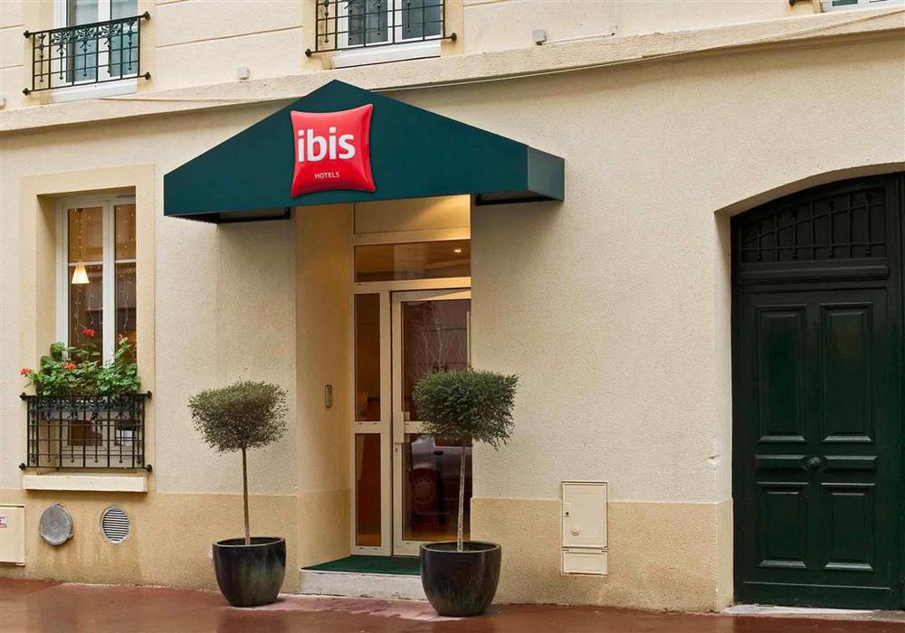 Ibis Levallois Perret Esterno foto